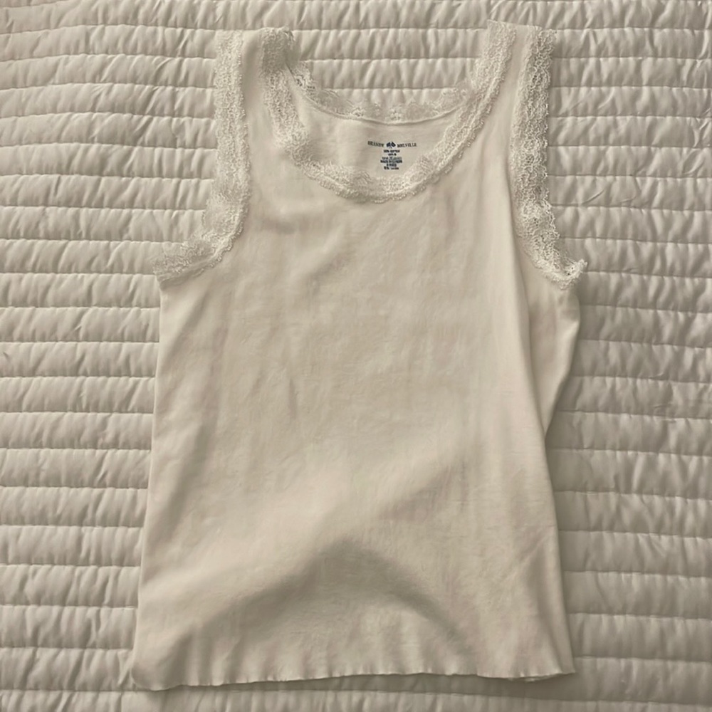 ronnie brandy melville tank top